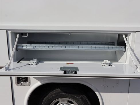 New 2026 Chevrolet Express 3500 w/ Power Convenience Package image 10