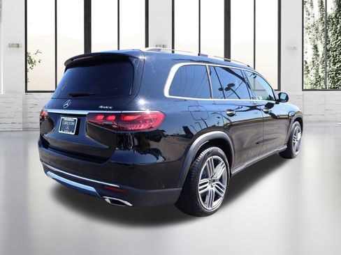 Certified 2025 Mercedes-Benz GLS 450 4MATIC image 5