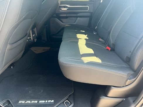 Used 2019 RAM 1500 Big Horn AWD/4WD image 12