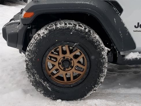 Used 2026 Jeep Wrangler Sport image 20