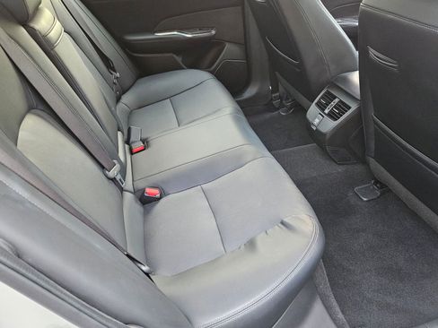 Used 2018 Honda Clarity Touring image 18