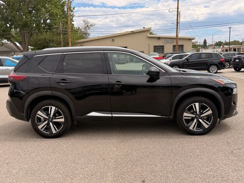 Used 2023 Nissan Rogue SL w/ SL Premium Package AWD/4WD image 6