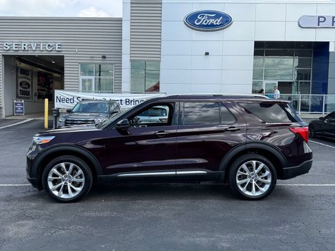 Used 2022 Ford Explorer Platinum w/ Equipment Group 601A AWD/4WD image 4