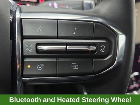 Used 2025 GMC Acadia Elevation w/ Elevation Premium Package image 28