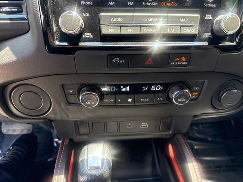 Used 2024 Nissan Frontier Pro-X RWD image 15