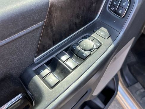 Used 2024 Ford F250 Lariat AWD/4WD image 22