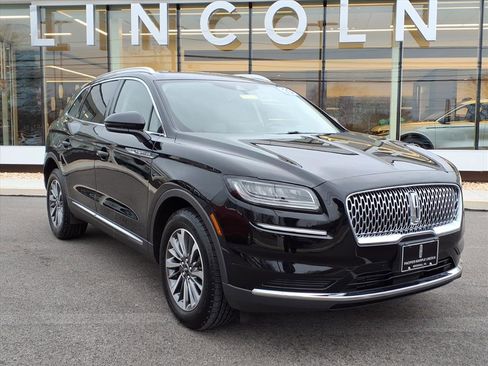 Certified 2023 Lincoln Nautilus AWD w/ Premium Package image 1