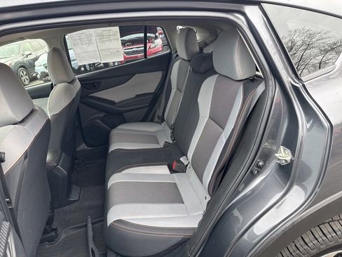 Used 2021 Subaru Crosstrek 2.0i Premium w/ Moonroof Package image 11