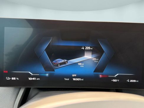 Used 2024 BMW iX M60 AWD/4WD image 23