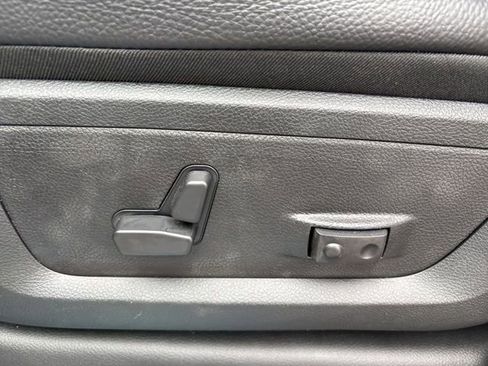 New 2026 RAM 2500 Limited image 21