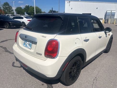 Used 2015 MINI Cooper 4-Door Hardtop FWD image 5