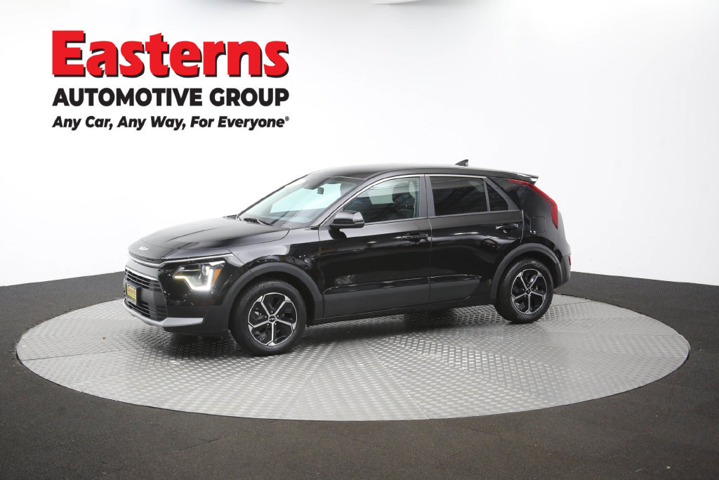 Used 2025 Kia Niro LX FWD image 56