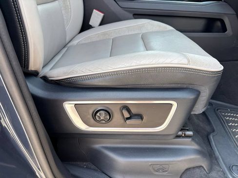 Used 2022 RAM 1500 Limited AWD/4WD image 33