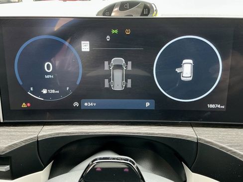 Used 2025 Hyundai Santa Fe Calligraphy image 35