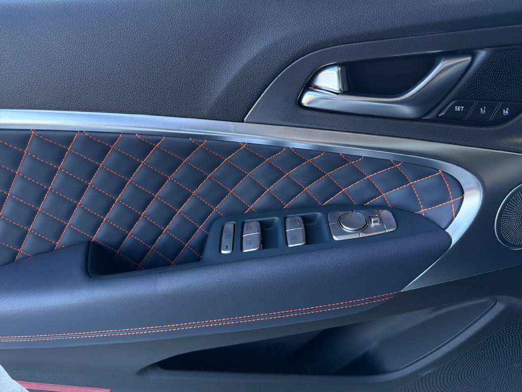 New 2026 Genesis G70 3.3T Prestige RWD image 11