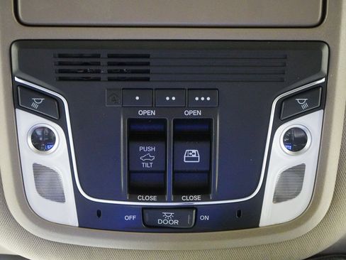 Used 2019 Honda Ridgeline RTL-E image 28