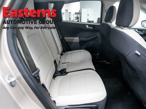 Used 2020 Ford Escape SE AWD/4WD image 23