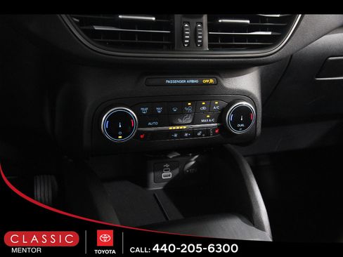 Used 2024 Ford Escape Active AWD/4WD image 13