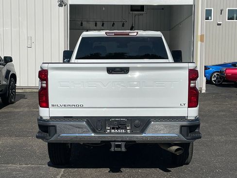 Used 2025 Chevrolet Silverado 2500 LT w/ Convenience Package AWD/4WD image 18