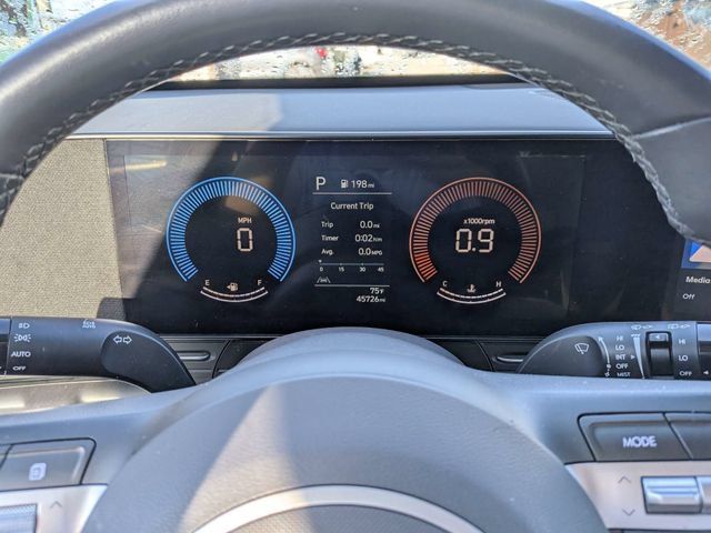 Used 2025 Hyundai Kona SEL FWD image 27