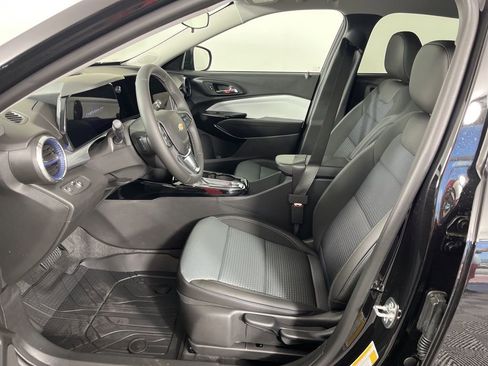 New 2026 Chevrolet Trax LT image 21