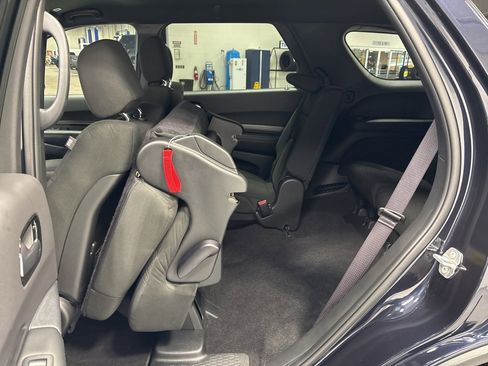 Used 2024 Dodge Durango SXT w/ 3rd Row Seating Group image 33