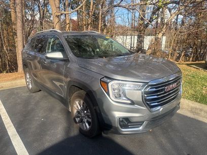 Used 2023 GMC Terrain SLT