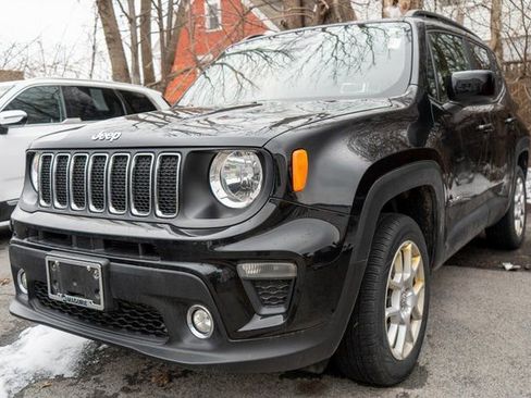 Used 2020 Jeep Renegade Latitude w/ Cold Weather Group image 1
