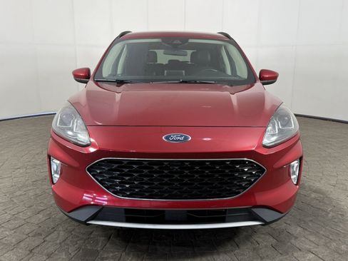Used 2020 Ford Escape SEL FWD image 2