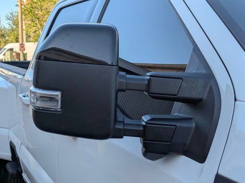 Used 2025 Ford F350 Lariat AWD/4WD image 11
