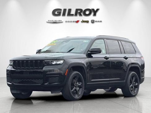 Used 2023 Jeep Grand Cherokee L Laredo AWD/4WD image 8