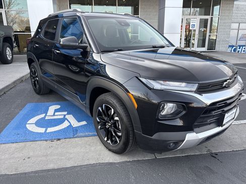Used 2023 Chevrolet TrailBlazer LT w/ Convenience Package image 7