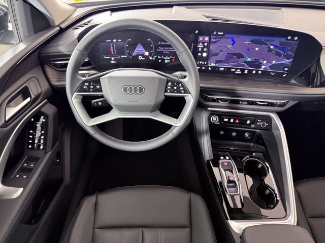 Used 2025 Audi Q5 Premium w/ Convenience Package AWD/4WD image 12