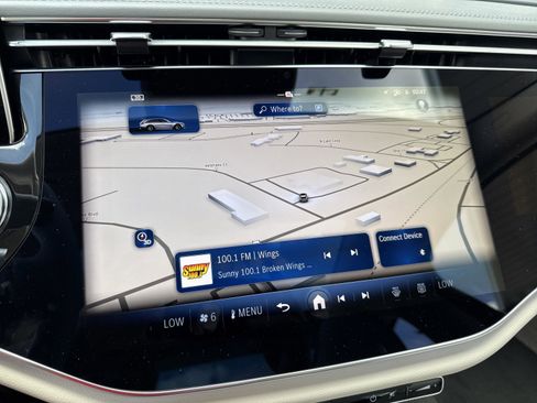 Used 2024 Mercedes-Benz E 450 4MATIC All-Terrain Wagon image 31