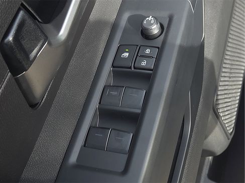 New 2026 Toyota Tundra SR5 image 17