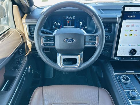 Used 2024 Ford Expedition Max King Ranch image 20