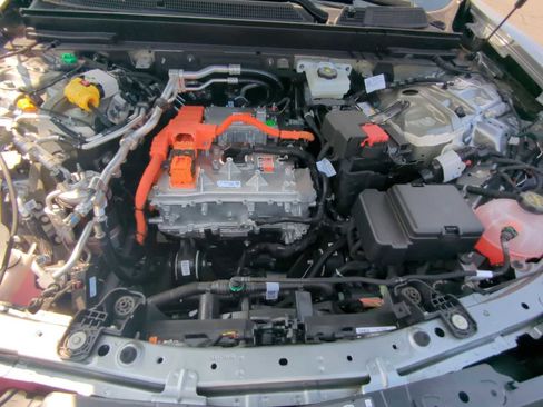 New 2025 Cadillac Lyriq Sport image 29