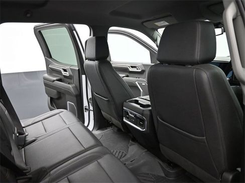 Used 2024 Chevrolet Silverado 1500 LTZ image 20