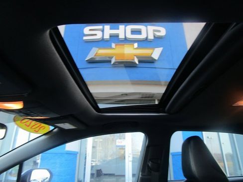 Used 2020 Toyota Corolla XSE image 19