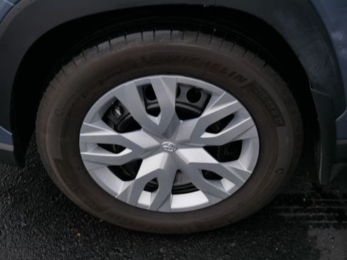 Certified 2023 Toyota Corolla Cross L AWD/4WD image 15