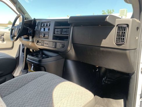 New 2026 Chevrolet Express 2500 w/ Driver Convenience Package RWD image 27