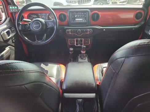 Used 2018 Jeep Wrangler Unlimited Sport S AWD/4WD image 14