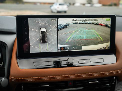 New 2026 Nissan Rogue Platinum image 25