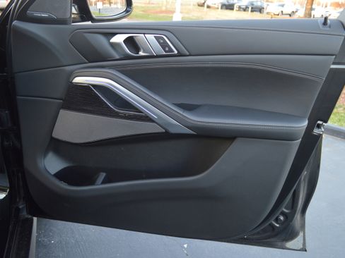 Certified 2025 BMW X6 xDrive40i image 35