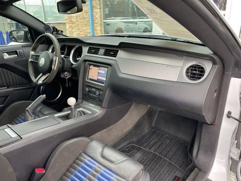 Used 2014 Ford Mustang Shelby GT500 w/ Equipment Group 821A image 40