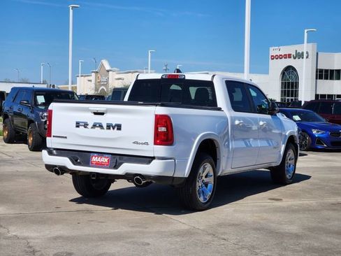 Used 2025 RAM 1500 Big Horn AWD/4WD image 9
