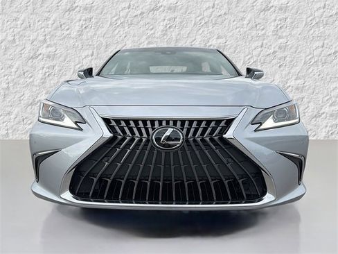 New 2025 Lexus ES 350 w/ Premium Package image 8