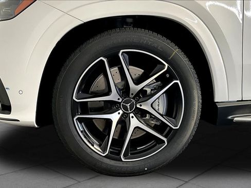 New 2026 Mercedes-Benz GLE 53 AMG 4MATIC Coupe image 17
