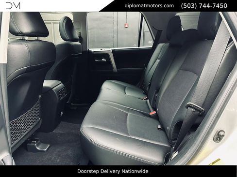 Used 2023 Toyota 4Runner Limited AWD/4WD image 23