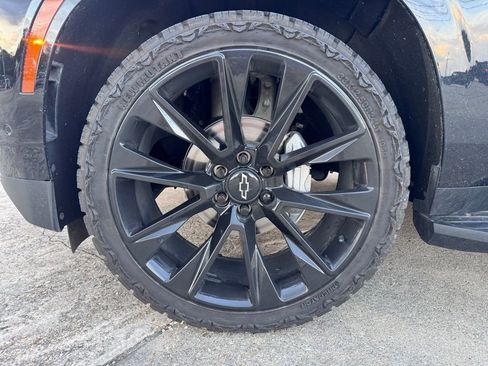 Used 2025 Chevrolet Tahoe RST w/ RST Capability Package AWD/4WD image 11